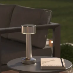 Lampe extérieure en métal rechargeable