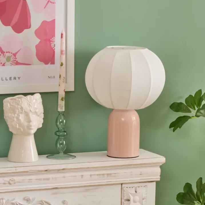 Lampe à poser en acier design moderne