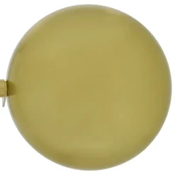 Lampe à poser en métal avec abat-jour arrondi