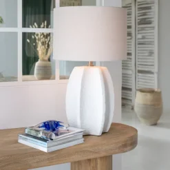 Lampe à poser en poterie avec pied sculpté