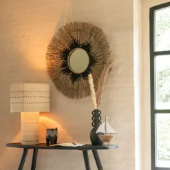 Lampe à poser pontillés en jonc de mer naturel