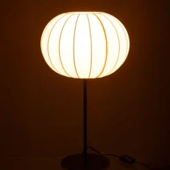 Lampe sur pied forme lanterne