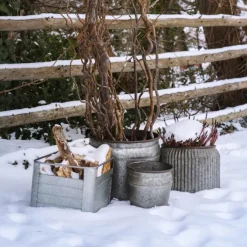Lot de 2 caisses de rangement en fer galvanisé