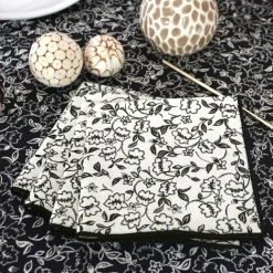 Lot de 4 serviettes de table motif fleuri