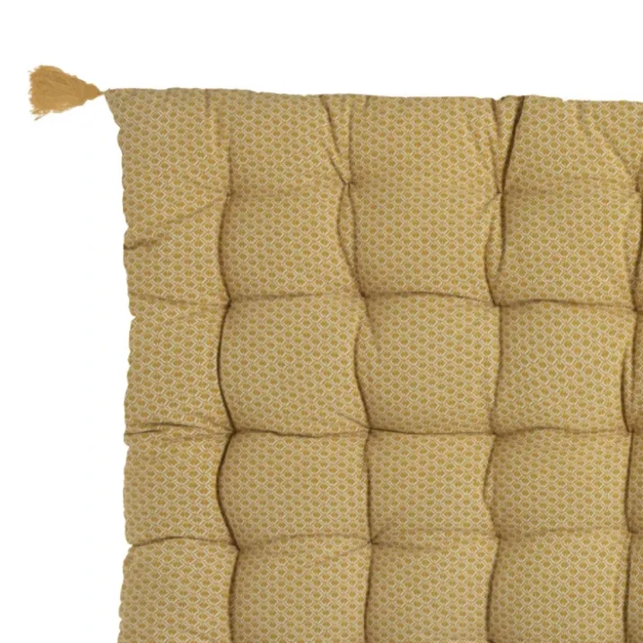 Matelas de sol à pompons