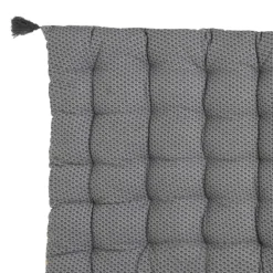 Matelas de sol à pompons