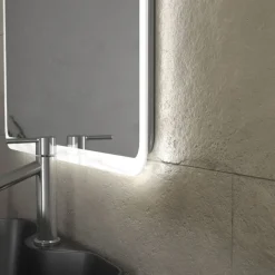 Meuble de salle bains avec vasque et miroir au style authentique