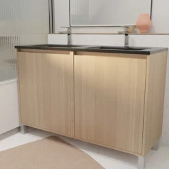 Meuble de salle de bains double vasque avec 4 portes