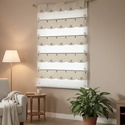 Modulable brodé à fleurs ajourées