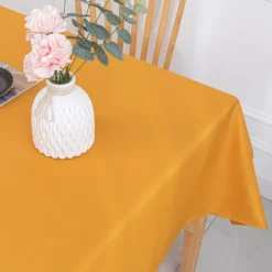 Nappe rectangulaire enduite et anti tache