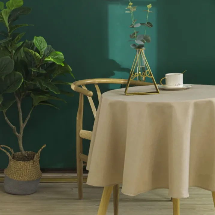 Nappe ronde infroissable et anti-tâches