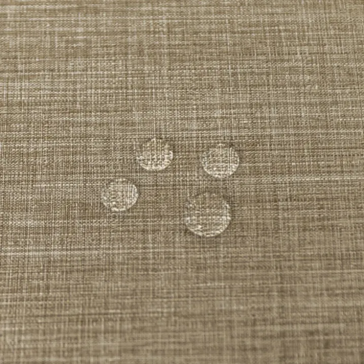 Nappe ronde infroissable et anti-tâches