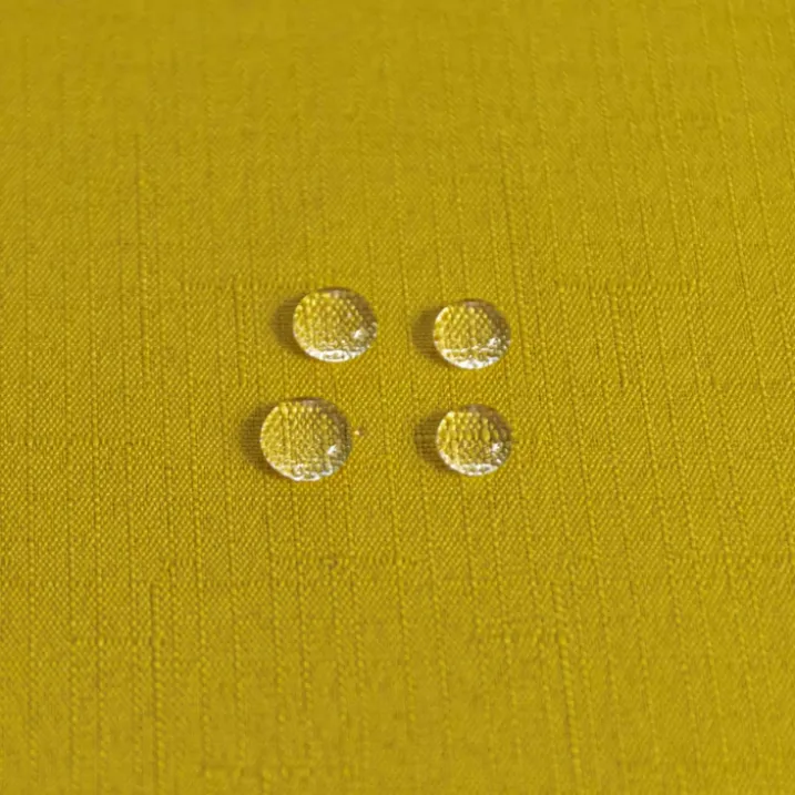 Nappe ronde infroissable et anti-tâches