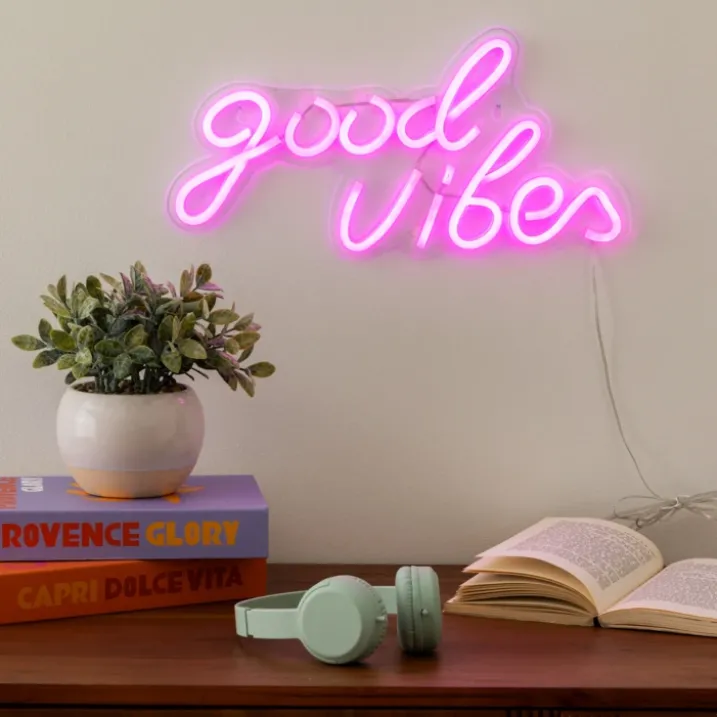 Néon LED mural Good Vibes