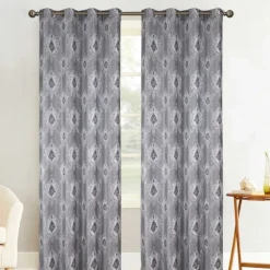 Paire de rideaux tamisants baroque