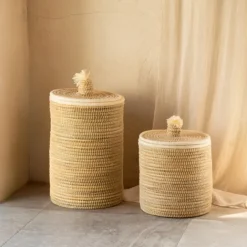 Panier à linge en fibres végétales et laine