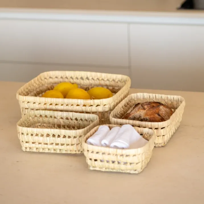 Panier rectangle en feuille de palmier