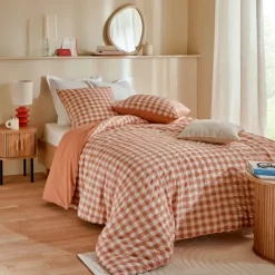 Parure de lit réversible texturée 3 pièces vichy housse + taies