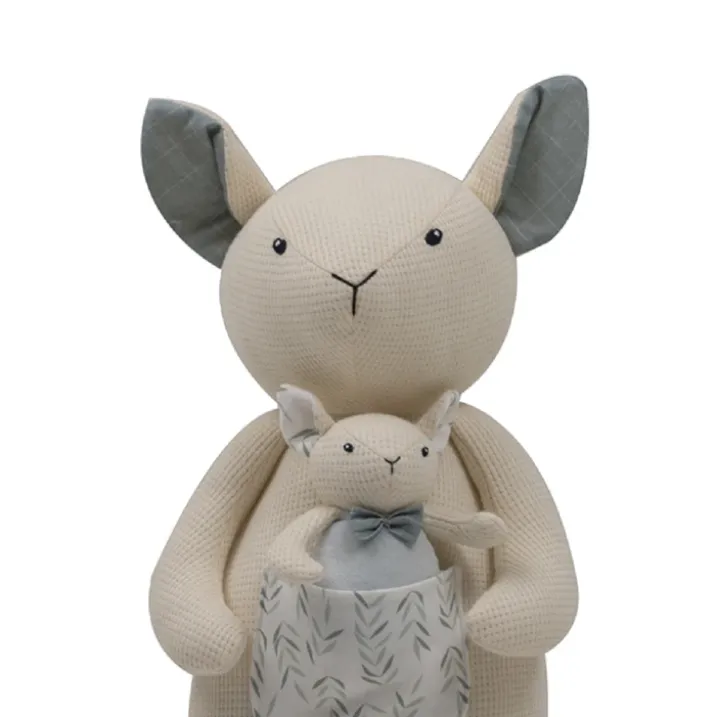 Peluche à effet crochet
