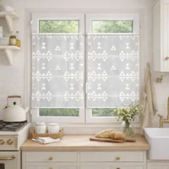 Petit voilage de fenêtre broderie triangle