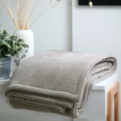 Plaid côtelé ultra doux