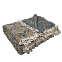 Plaid en gaze de coton lavée à motif végétal