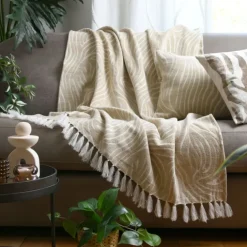 Plaid en polycoton à motif félin et franges