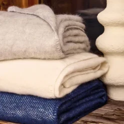 Plaid ou couverture chaude laine et mohair