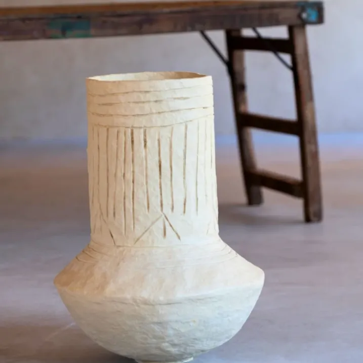 Pot décoratif en papier mâché naturel
