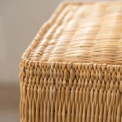 Pouf en paille tressée fait main