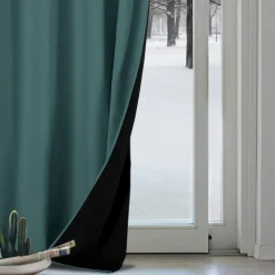 Rideau anti-froid doublé polaire