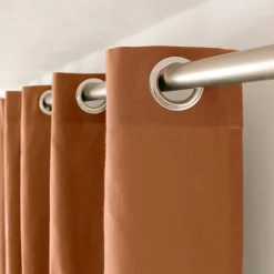 Rideau coloré en pur coton 8 œillets