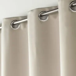 Rideau court obscurcissant 90 % adapté radiateur