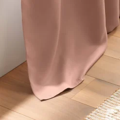 Rideau court obscurcissant 90 % adapté radiateur