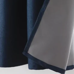 Rideau court occultant à œillets en chambray uni