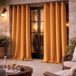Rideau d'extérieur en tissu déperlant