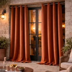Rideau d'extérieur en tissu déperlant