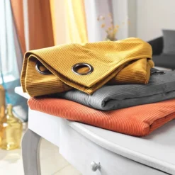 Rideau à œillets casual sauge velours côtelé uni