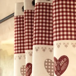 Rideau jacquard à œillets avec haut vichy et motifs cœurs