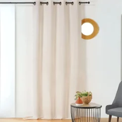 Rideau à l'aspect texturé en bouclette