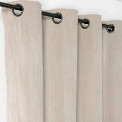 Rideau obscurcissant et isolant en velours côtelé