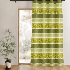Rideau occultant jacquard à rayures horizontales colorées