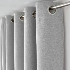 Rideau à oeillets en velours chenillé