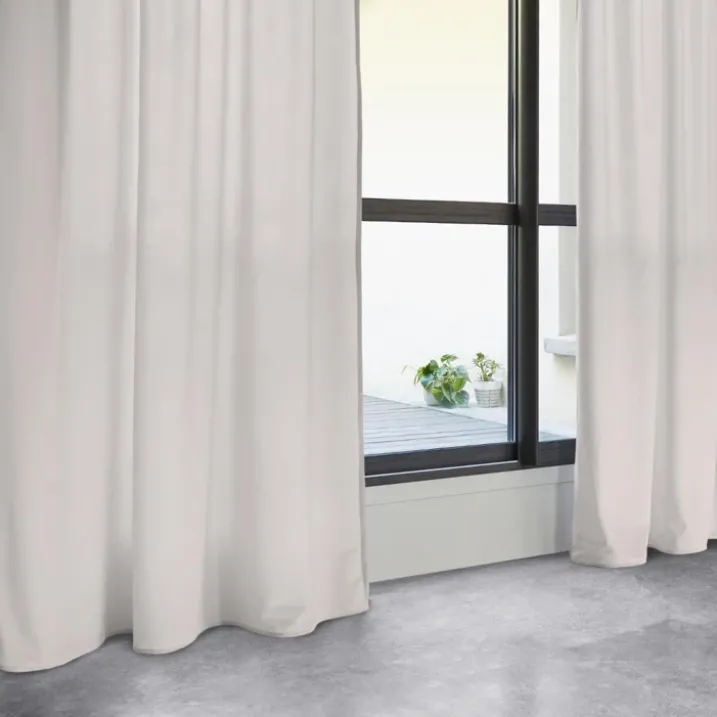 Rideau uni esprit loft