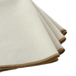 Serviette de table unie et bourdonnée