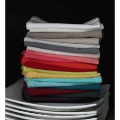 Serviette de table unie et colorée