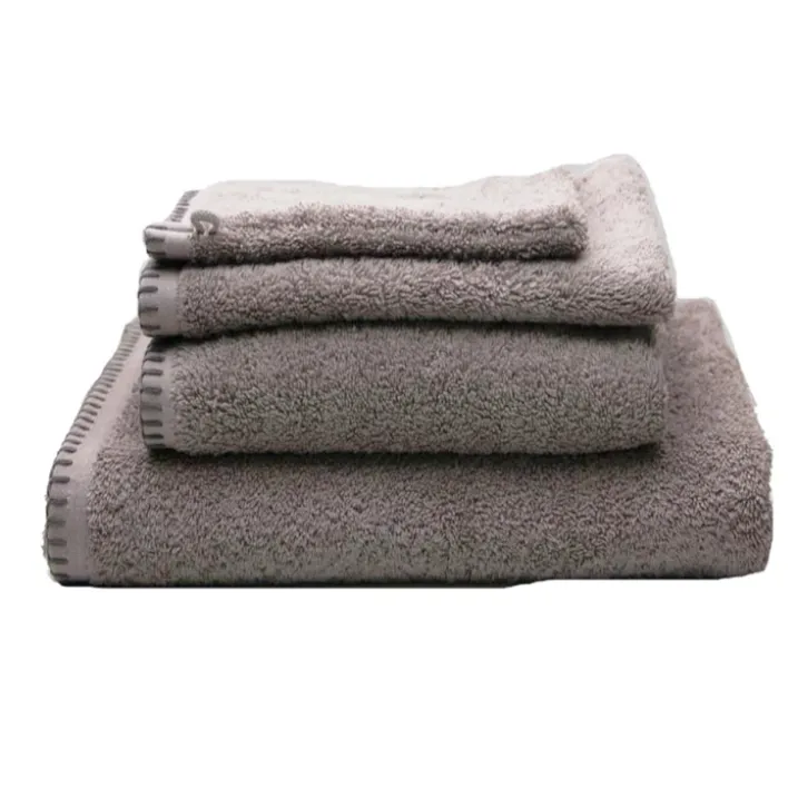 Serviette Grand Hotel surpiqure noire