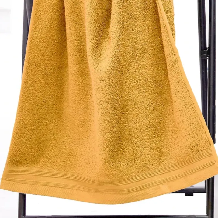 Set de 2 serviettes de toilette en éponge