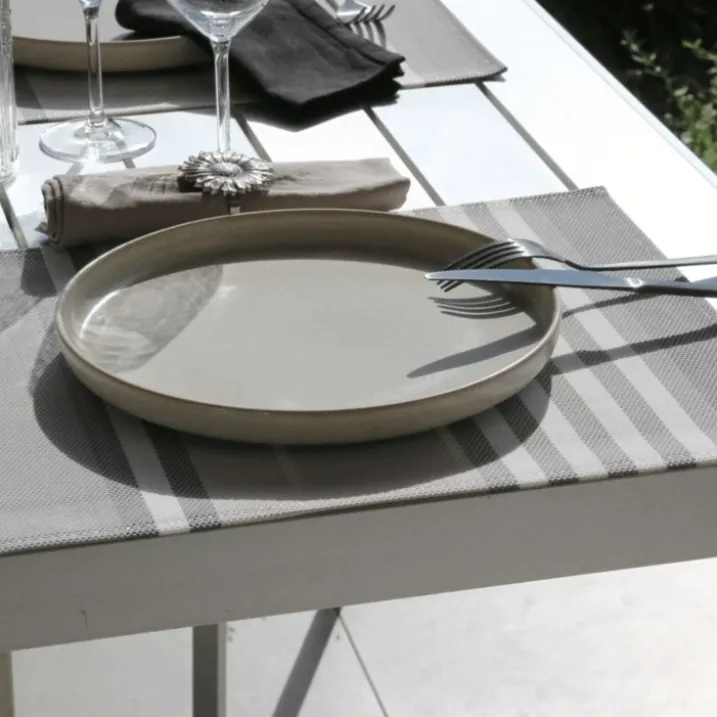 Set de table en plastique à rayures