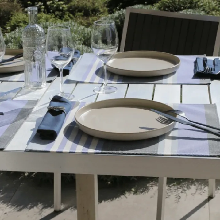 Set de table en plastique à rayures